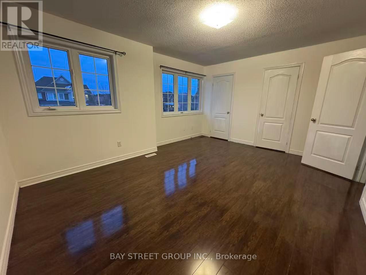 79 Ian Drive, Georgina, ON - Indoor Photo Showing Other Room