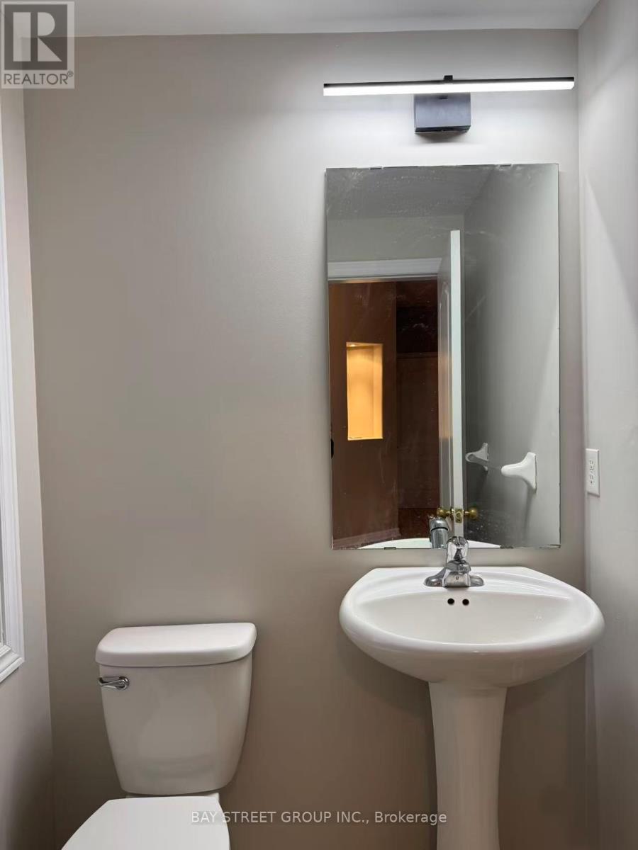 79 Ian Drive, Georgina, ON - Indoor Photo Showing Bathroom