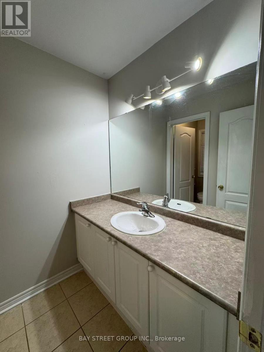 79 Ian Drive, Georgina, ON - Indoor Photo Showing Bathroom