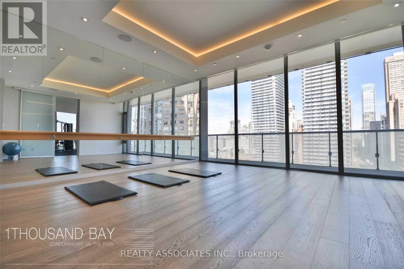 2304 - 57 St Joseph Street, Toronto, ON - Indoor Photo Showing Other Room