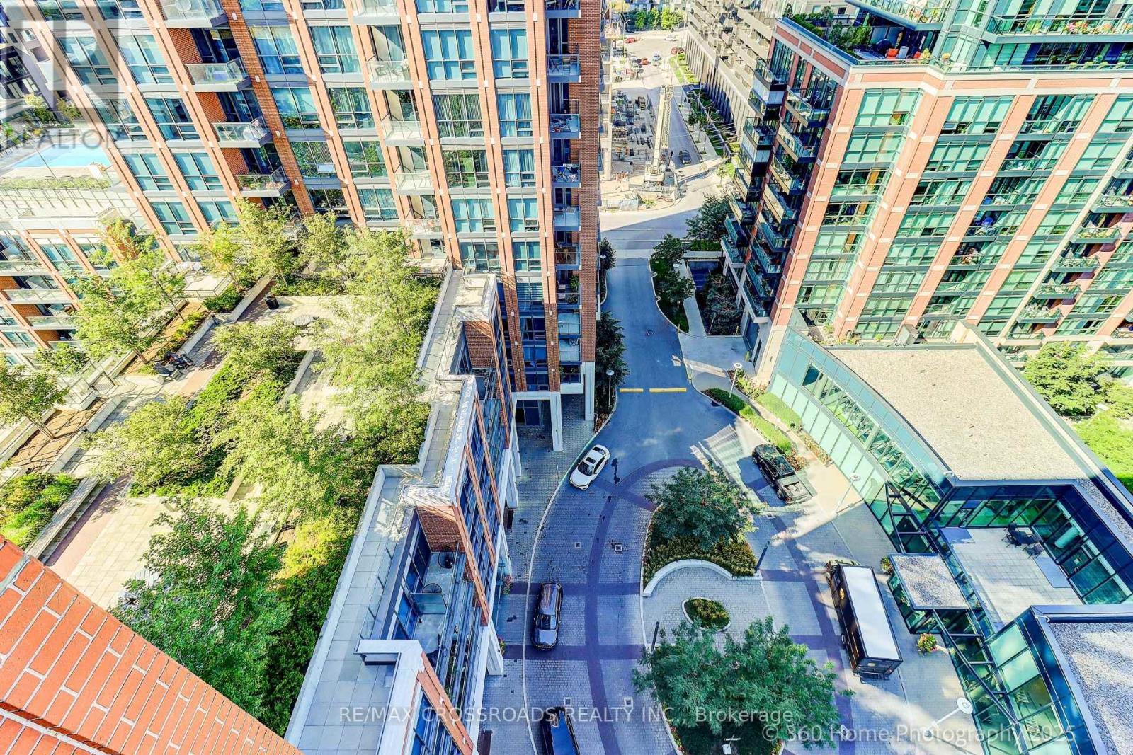 1306 - 31 Tippett Road, Toronto, ON - Outdoor With Facade