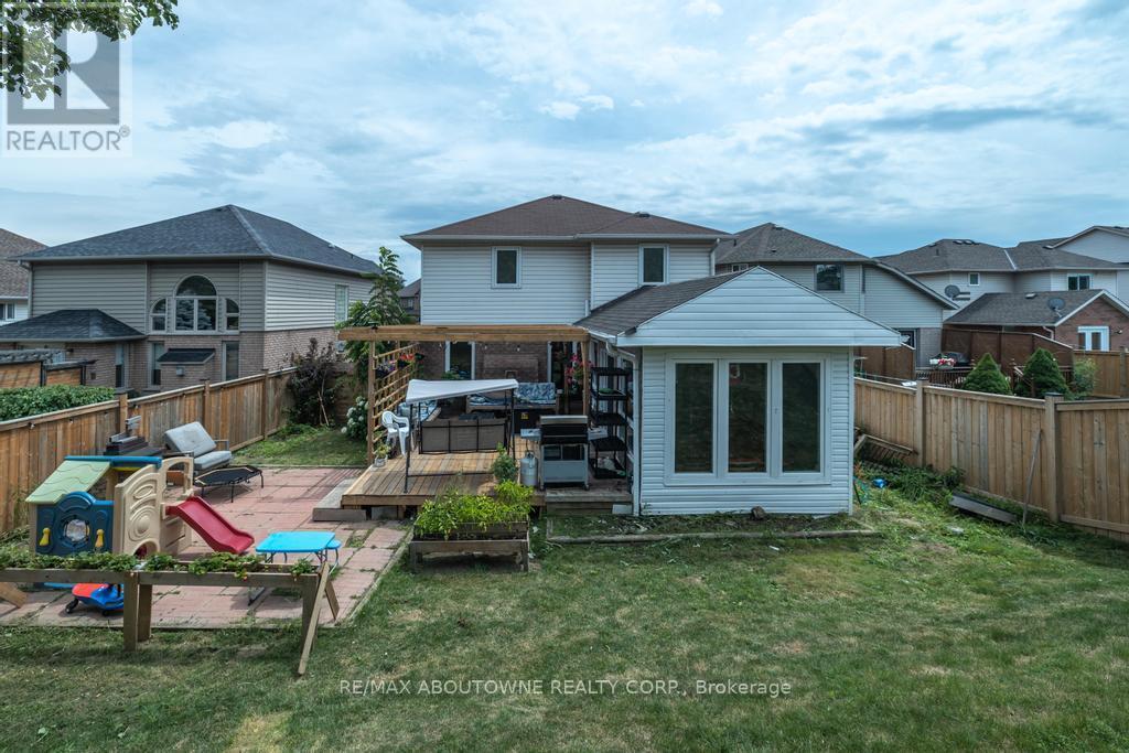 14 Sable Drive, Hamilton, ON - Outdoor With Deck Patio Veranda