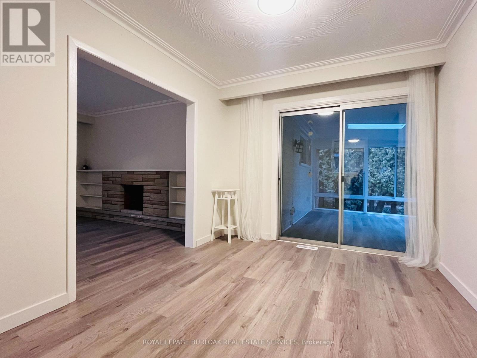 243 Appleby Line, Burlington, ON - Indoor Photo Showing Other Room