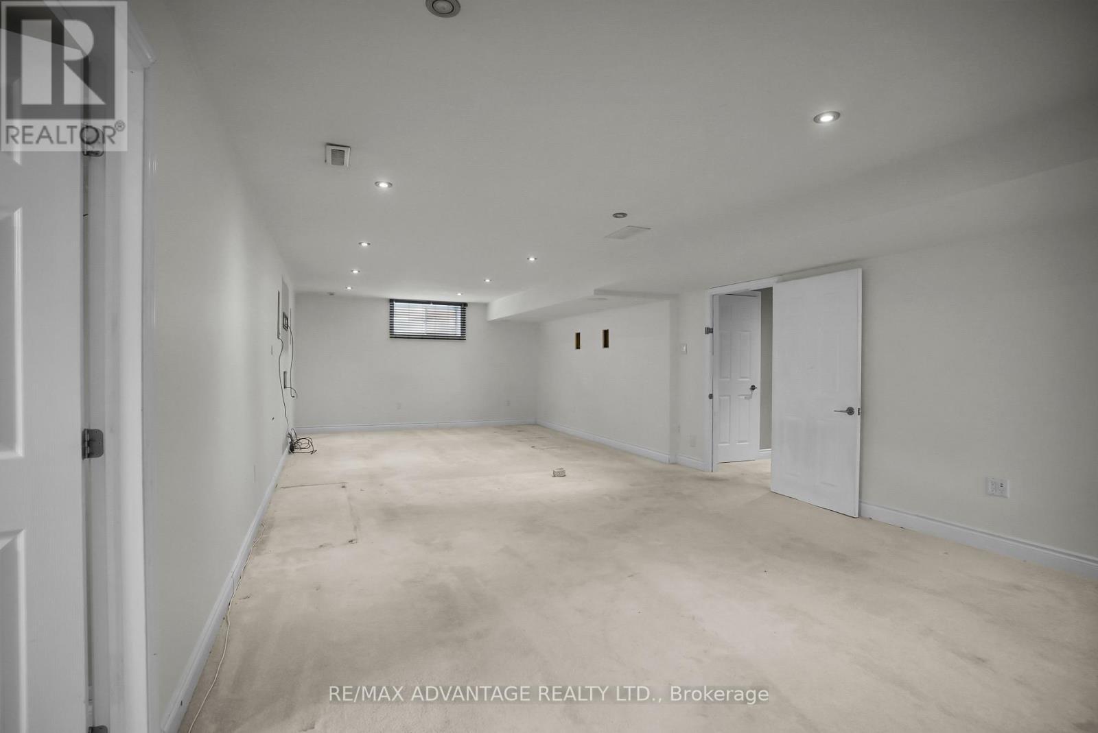 2601 Tucker Court, London North (North I), ON - Indoor