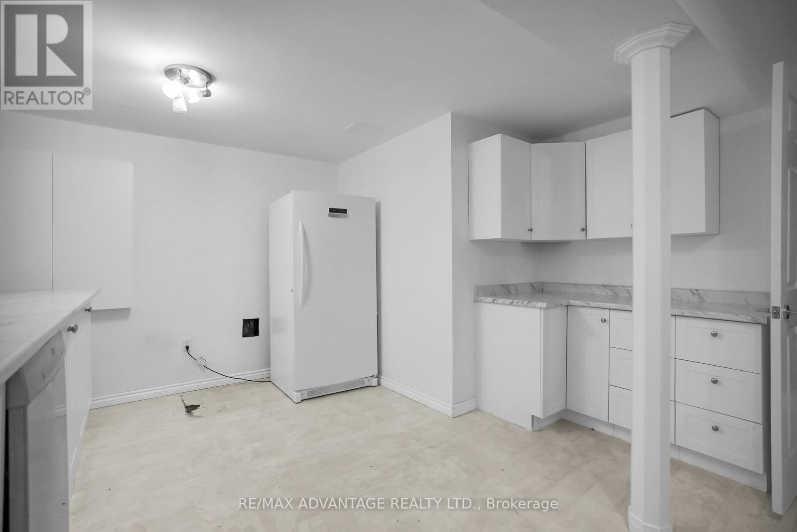 2601 Tucker Court, London North (North I), ON - Indoor