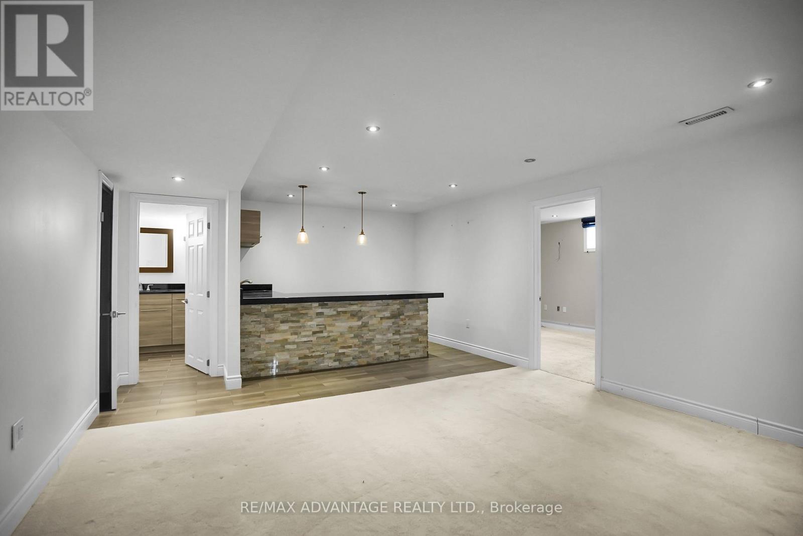 2601 Tucker Court, London North (North I), ON - Indoor Photo Showing Other Room