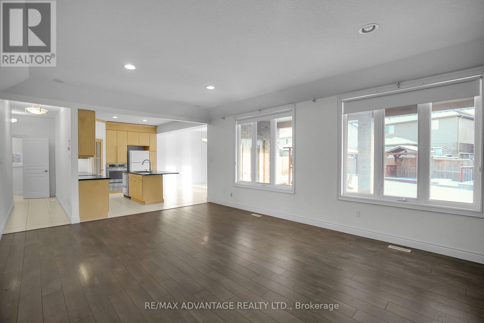 2601 Tucker Court, London North (North I), ON - Indoor