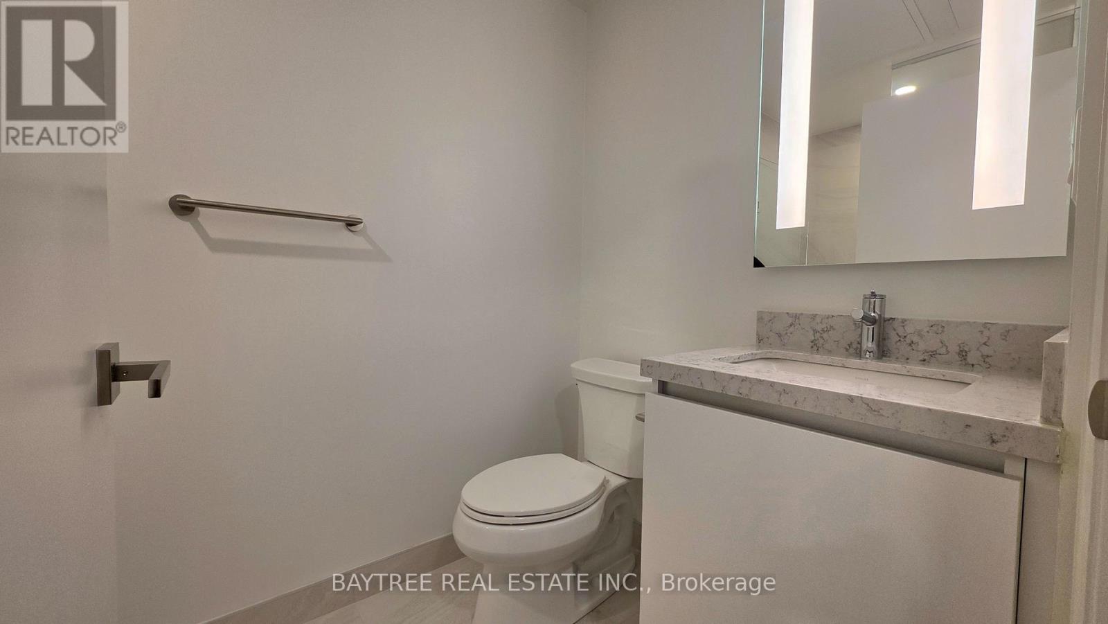 1205 - 2 Erskine Road, Mississauga, ON - Indoor Photo Showing Bathroom