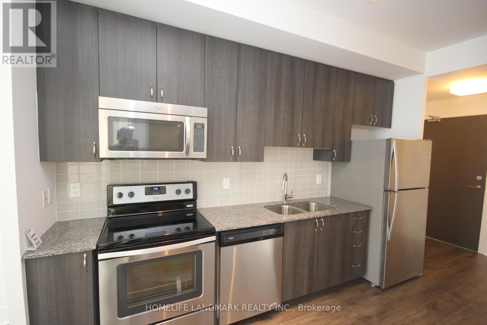 204 - 68 Merton Street, Toronto, ON - Indoor Photo Showing Kitchen With Double Sink