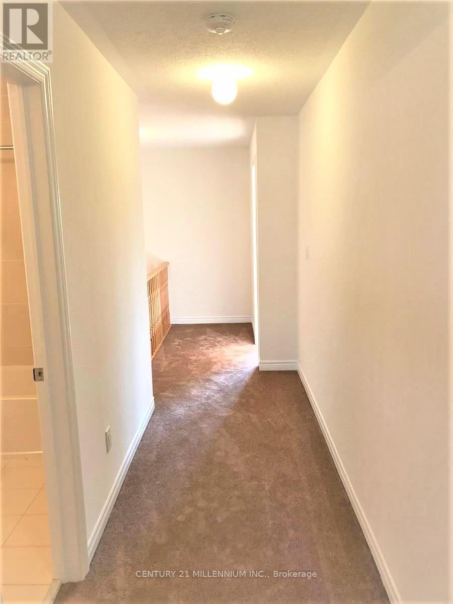 72 Palace Street, Thorold, ON - Indoor Photo Showing Other Room