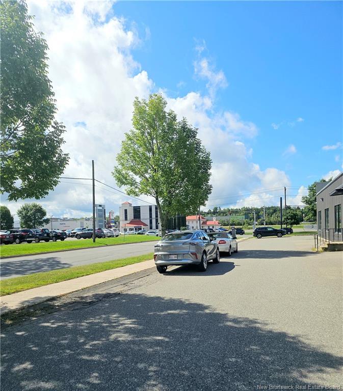 837 Prospect St, Fredericton, NB