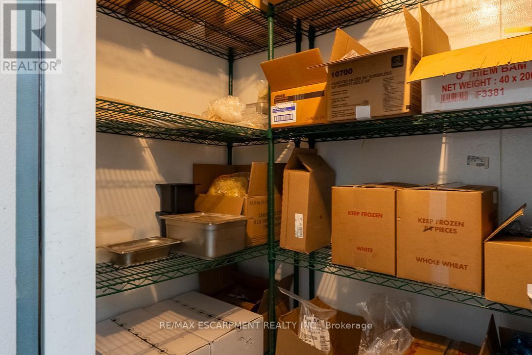 3 - 300 Fourth Avenue, St. Catharines, ON