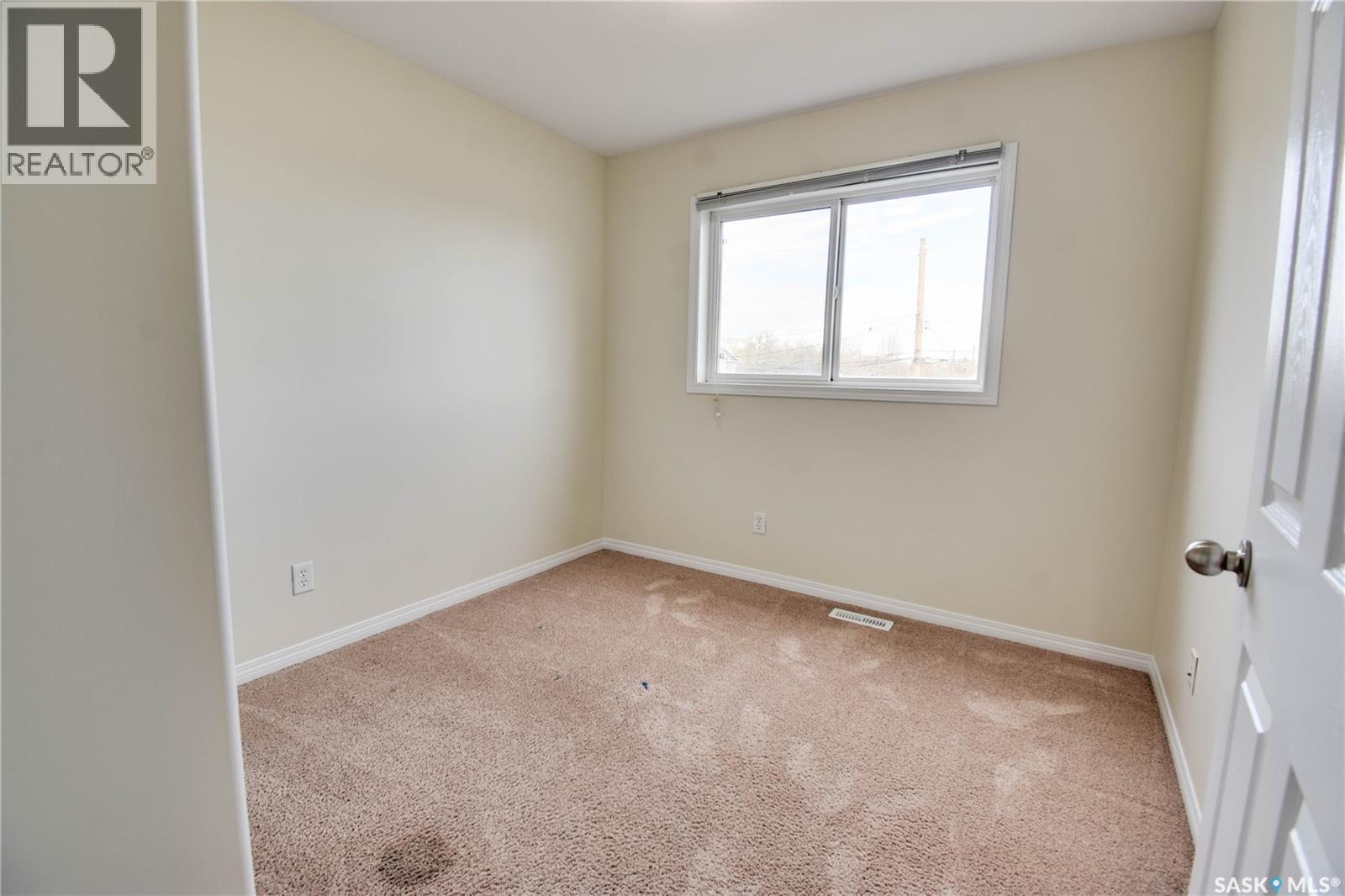 120 115Th Street W, Saskatoon, SK - Indoor Photo Showing Other Room