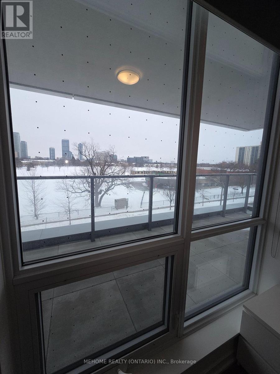 314 - 32 Forest Manor Road, Toronto, ON - Indoor Photo Showing Other Room