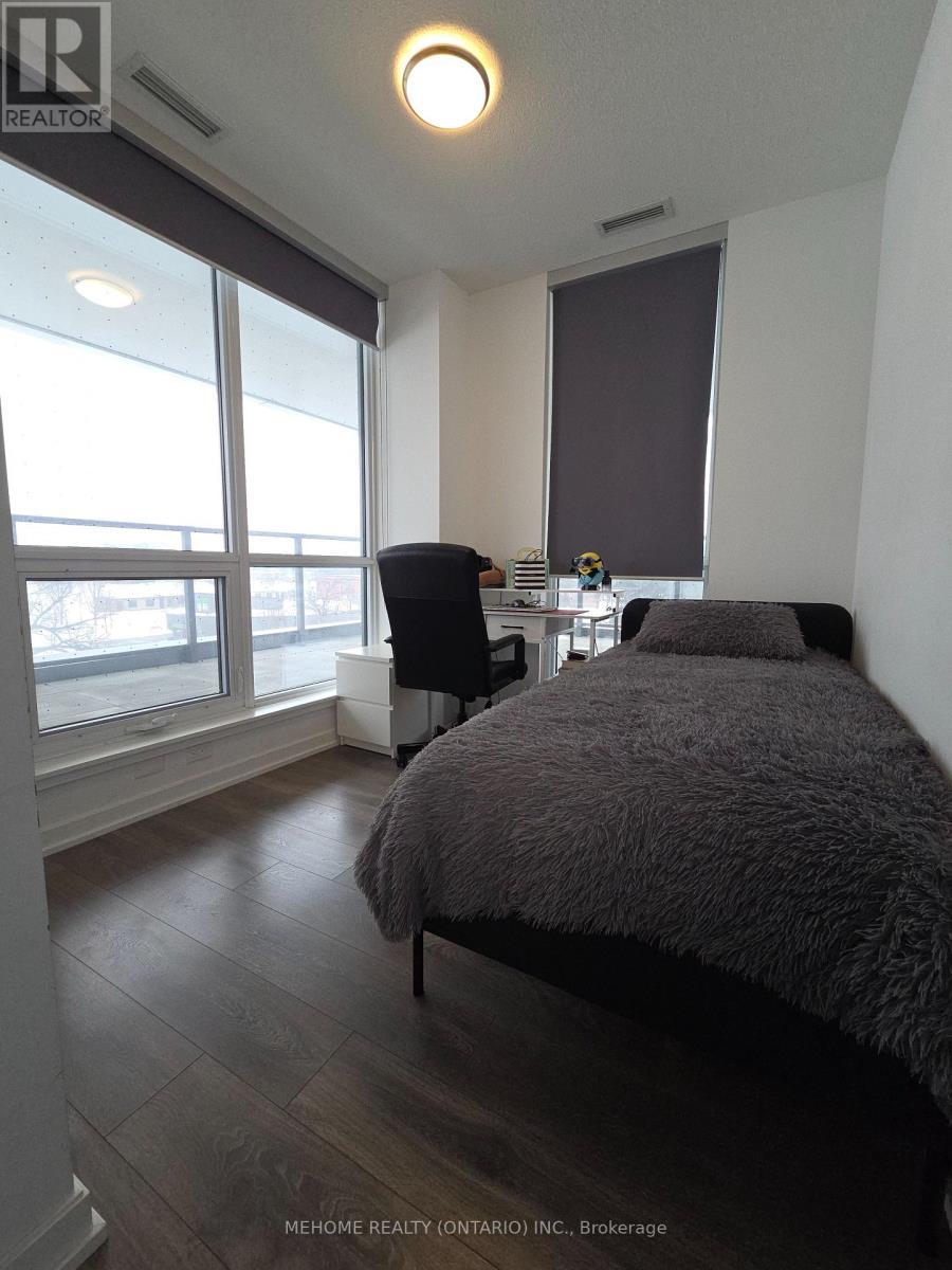 314 - 32 Forest Manor Road, Toronto, ON - Indoor Photo Showing Bedroom