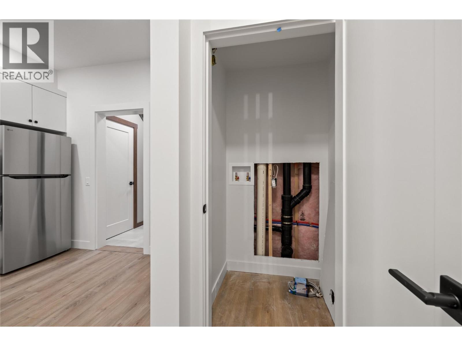 Suite - 255 Feathertop Way Unit# 88, Big White, BC - Indoor Photo Showing Other Room