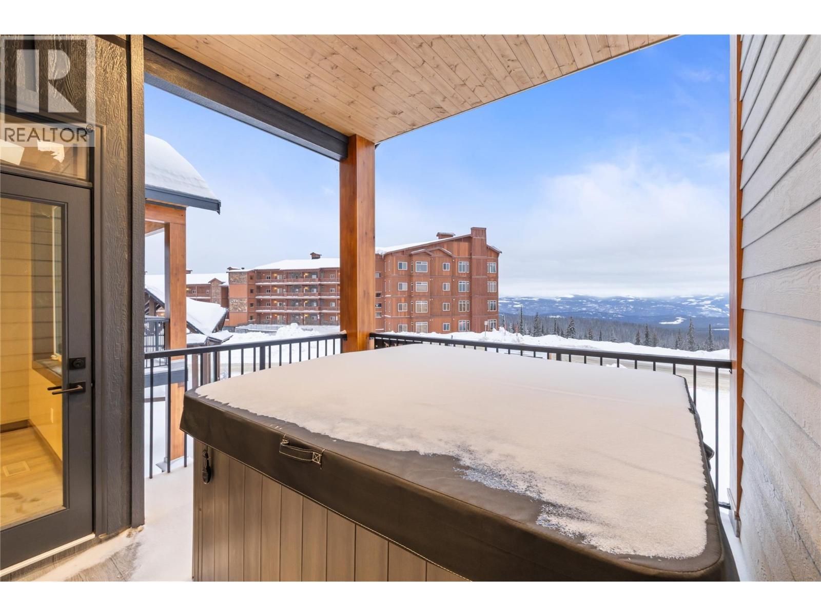 255 Feathertop Way Unit# 88, Big White, BC - Outdoor With Exterior