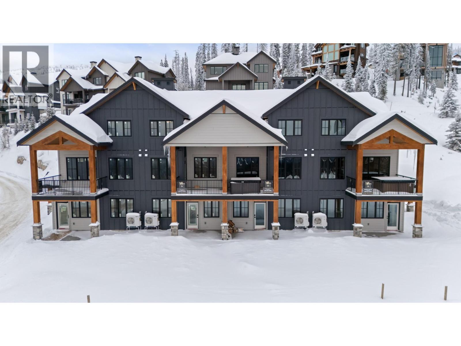 255 Feathertop Way Unit# 88, Big White, BC - Outdoor With Facade