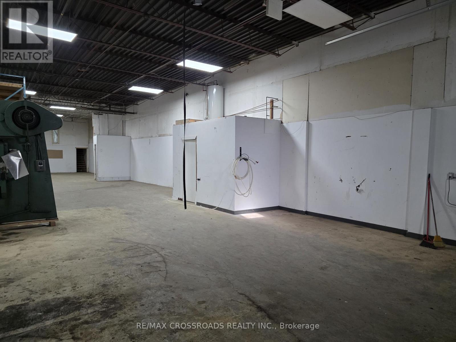 9 - 446 Birchmount Road, Toronto, ON