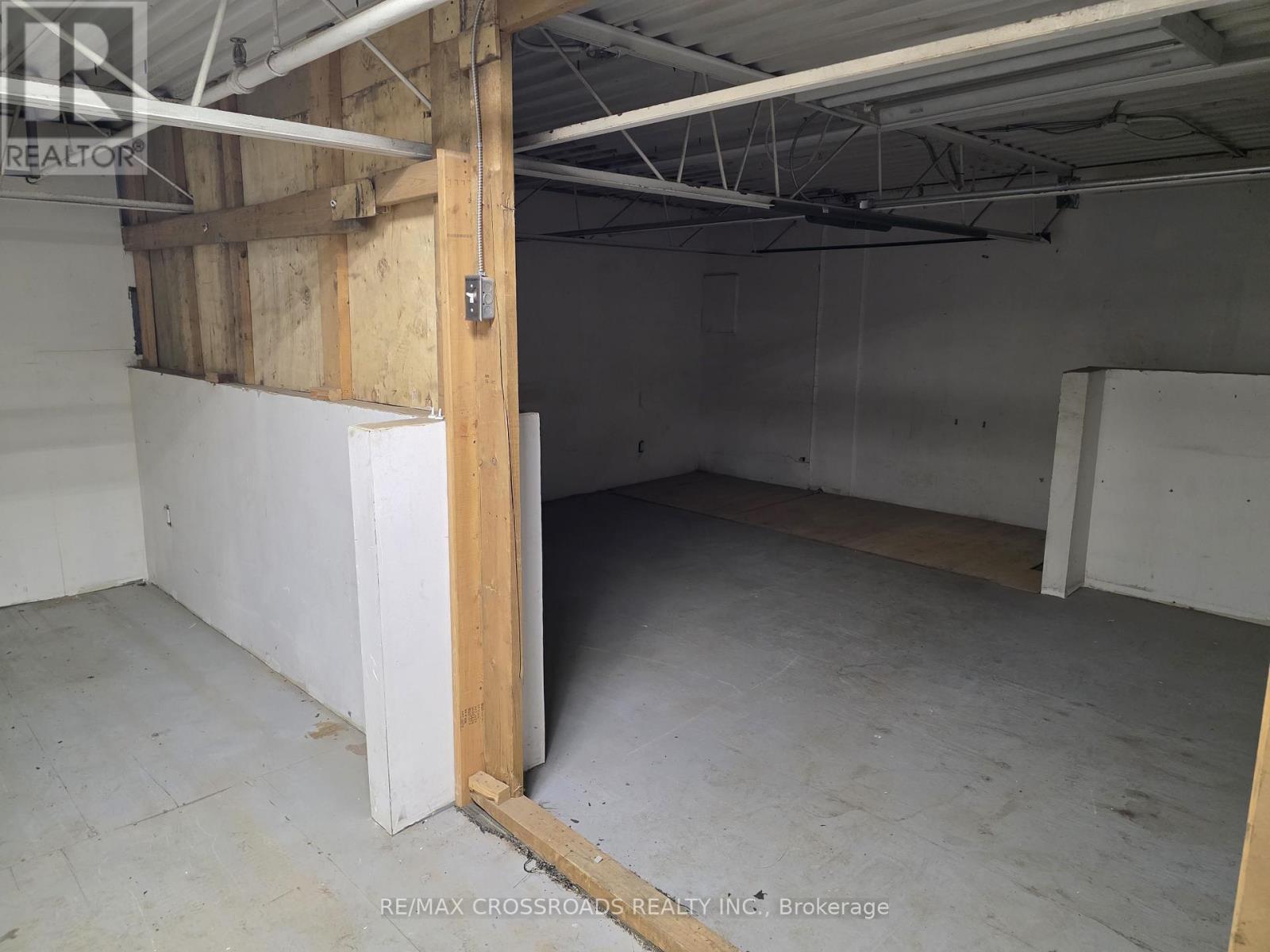 9 - 446 Birchmount Road, Toronto, ON