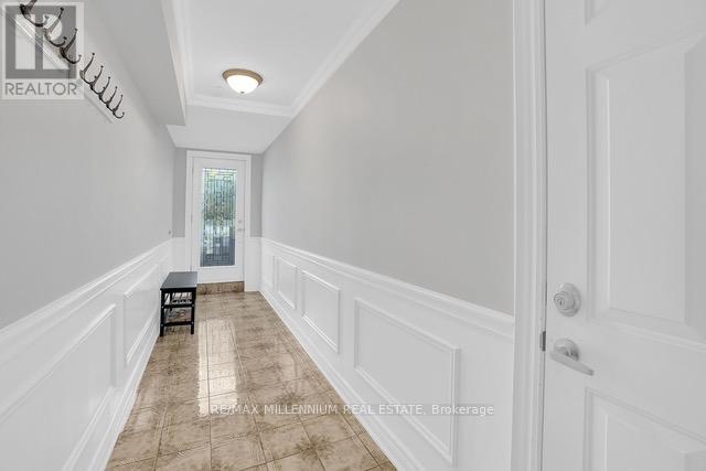 Lower - 99 Willis Road, Vaughan, ON - Indoor Photo Showing Other Room