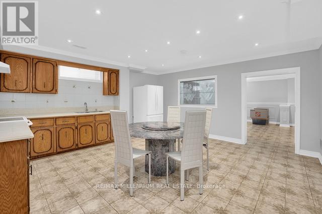 Lower - 99 Willis Road, Vaughan, ON - Indoor