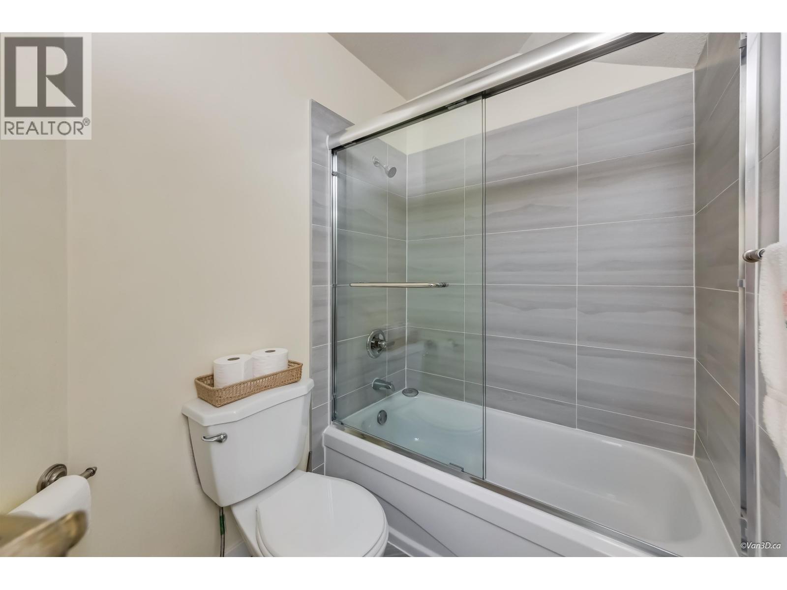 1207 Durant Drive, Coquitlam, BC - Indoor Photo Showing Bathroom