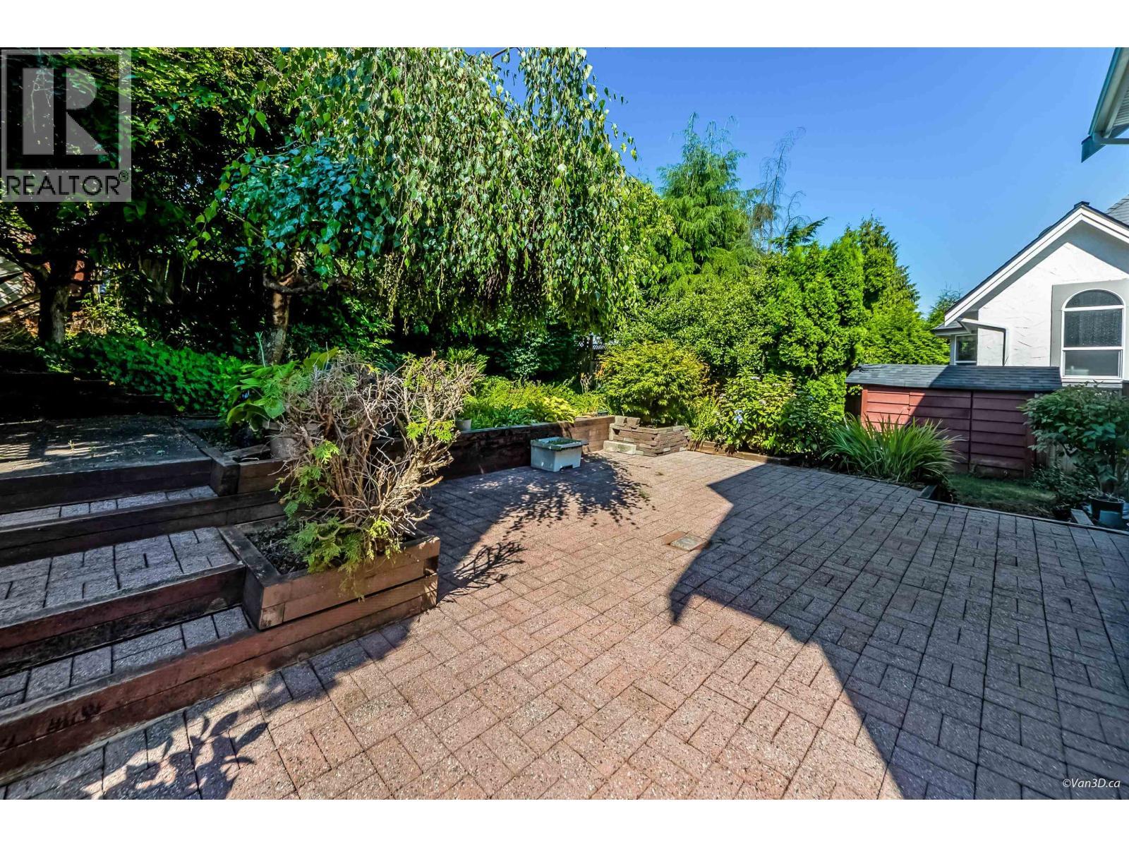 1207 Durant Drive, Coquitlam, BC - Outdoor