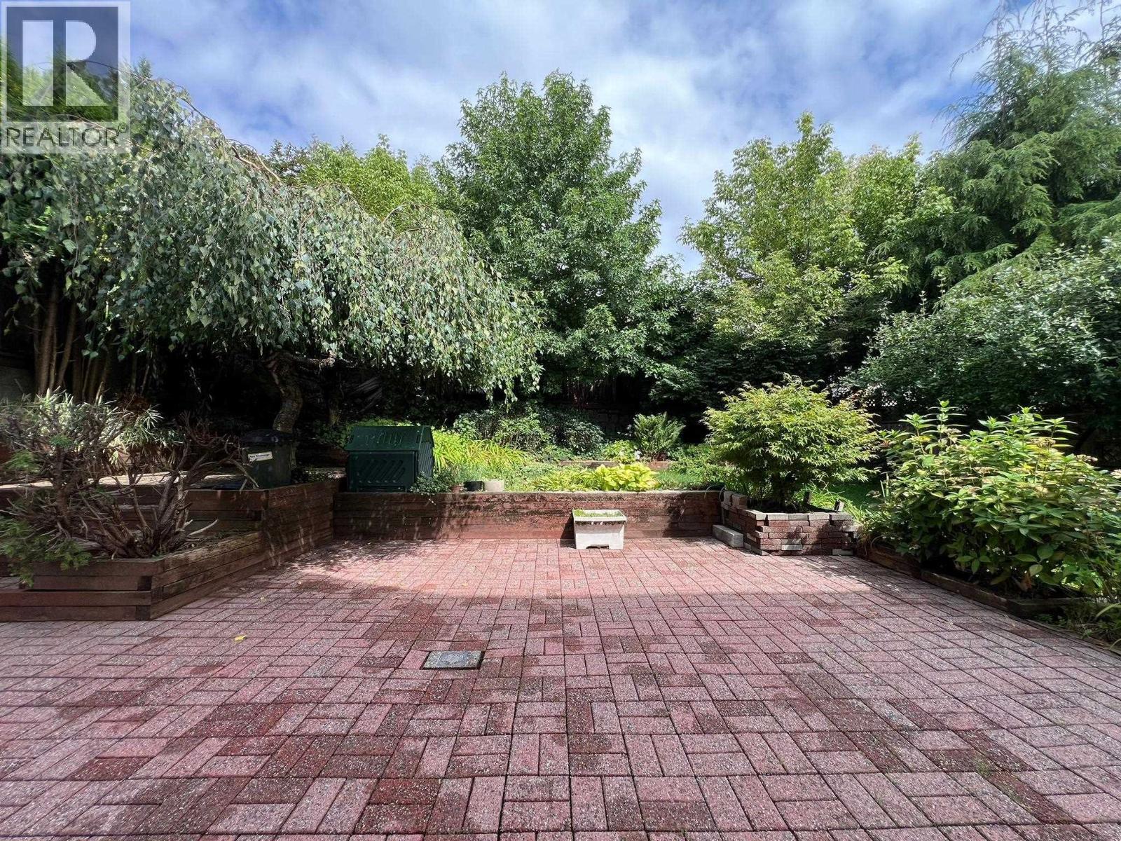 1207 Durant Drive, Coquitlam, BC - Outdoor