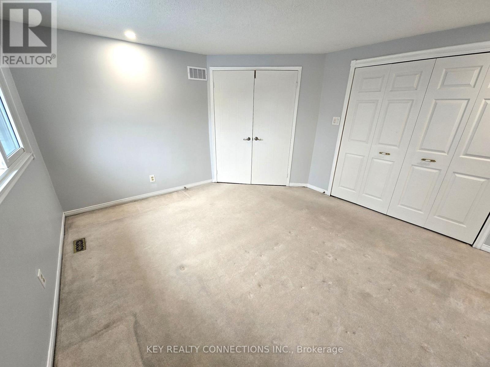 Primary bedroom - 2425 Headon Forest Drive, Burlington, ON - Indoor Photo Showing Other Room