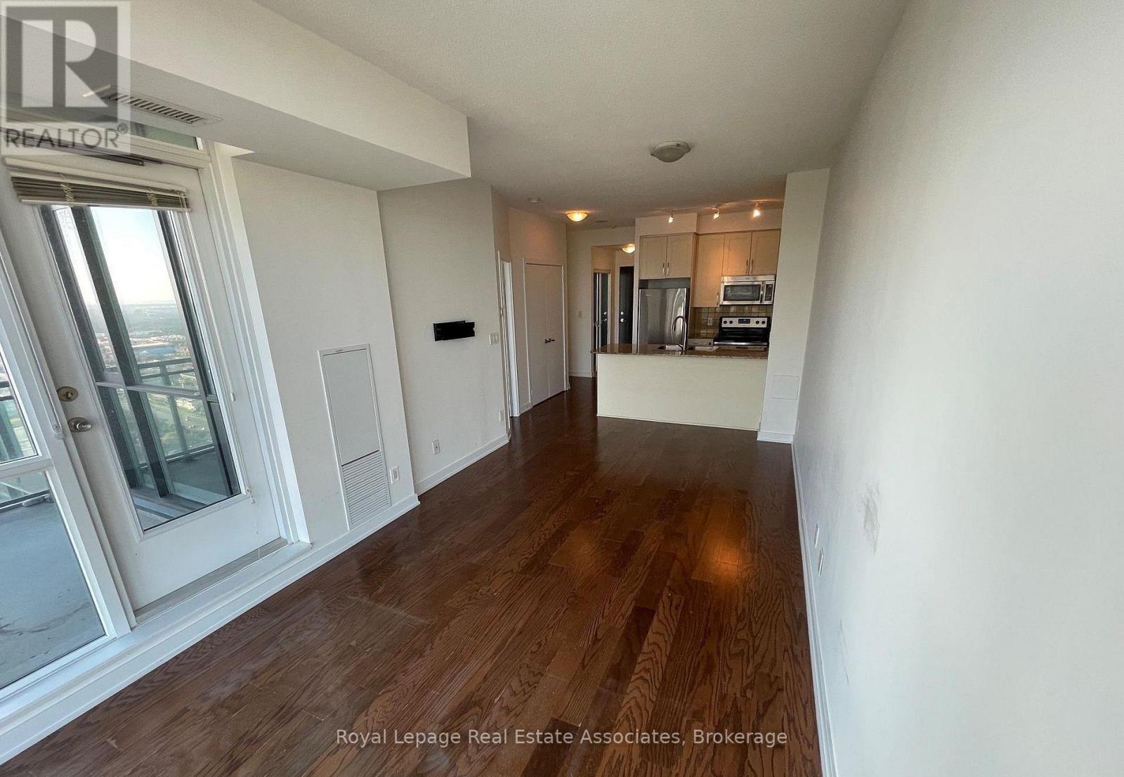 4403 - 4070 Confederation Parkway, Mississauga, ON - Indoor Photo Showing Other Room