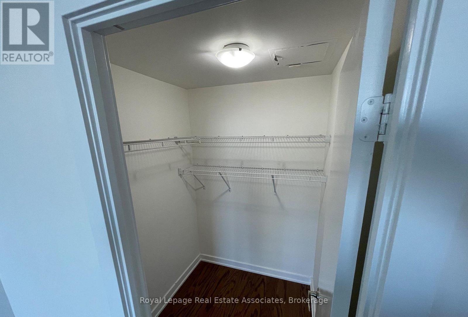 4403 - 4070 Confederation Parkway, Mississauga, ON - Indoor With Storage