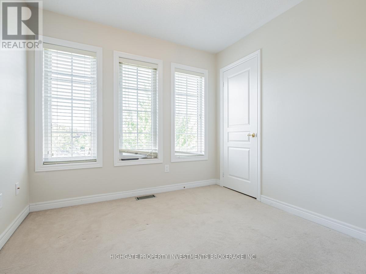 4399 Trail Blazer Way, Mississauga, ON - Indoor Photo Showing Other Room