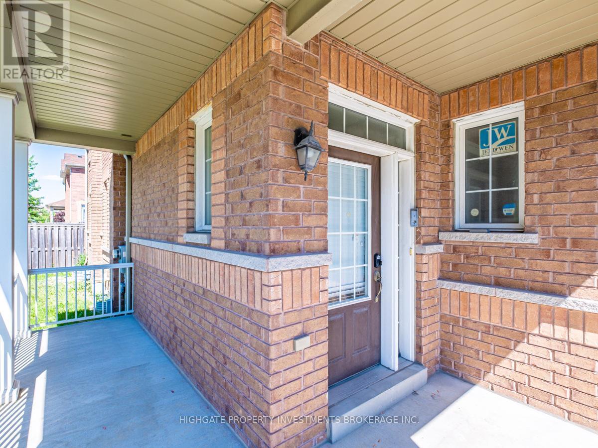 4399 Trail Blazer Way, Mississauga, ON - Outdoor With Exterior