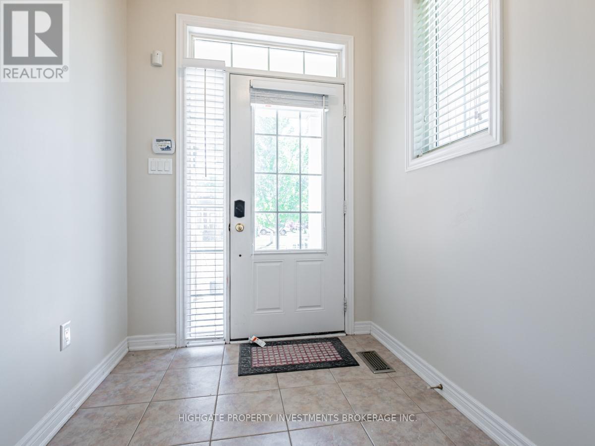 4399 Trail Blazer Way, Mississauga, ON - Indoor Photo Showing Other Room