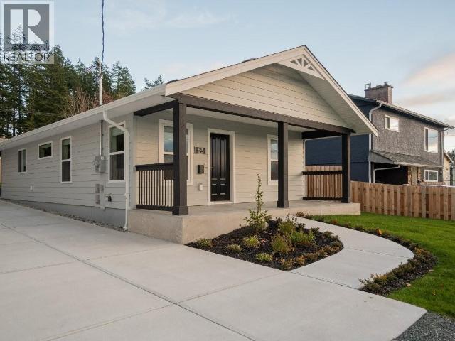 4678 Cook Ave, Powell River, BC - Outdoor With Deck Patio Veranda