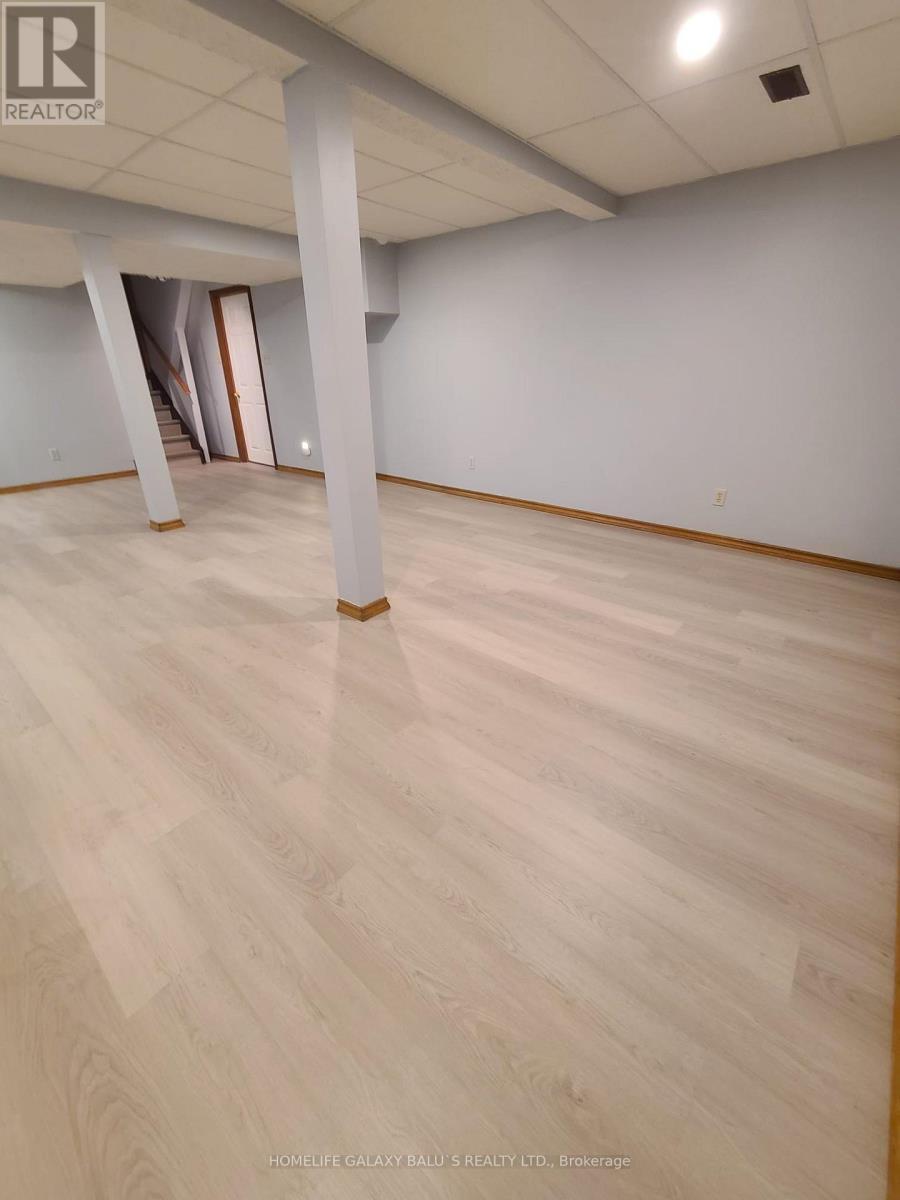 3 Cora Drive, Kitchener, ON - Indoor