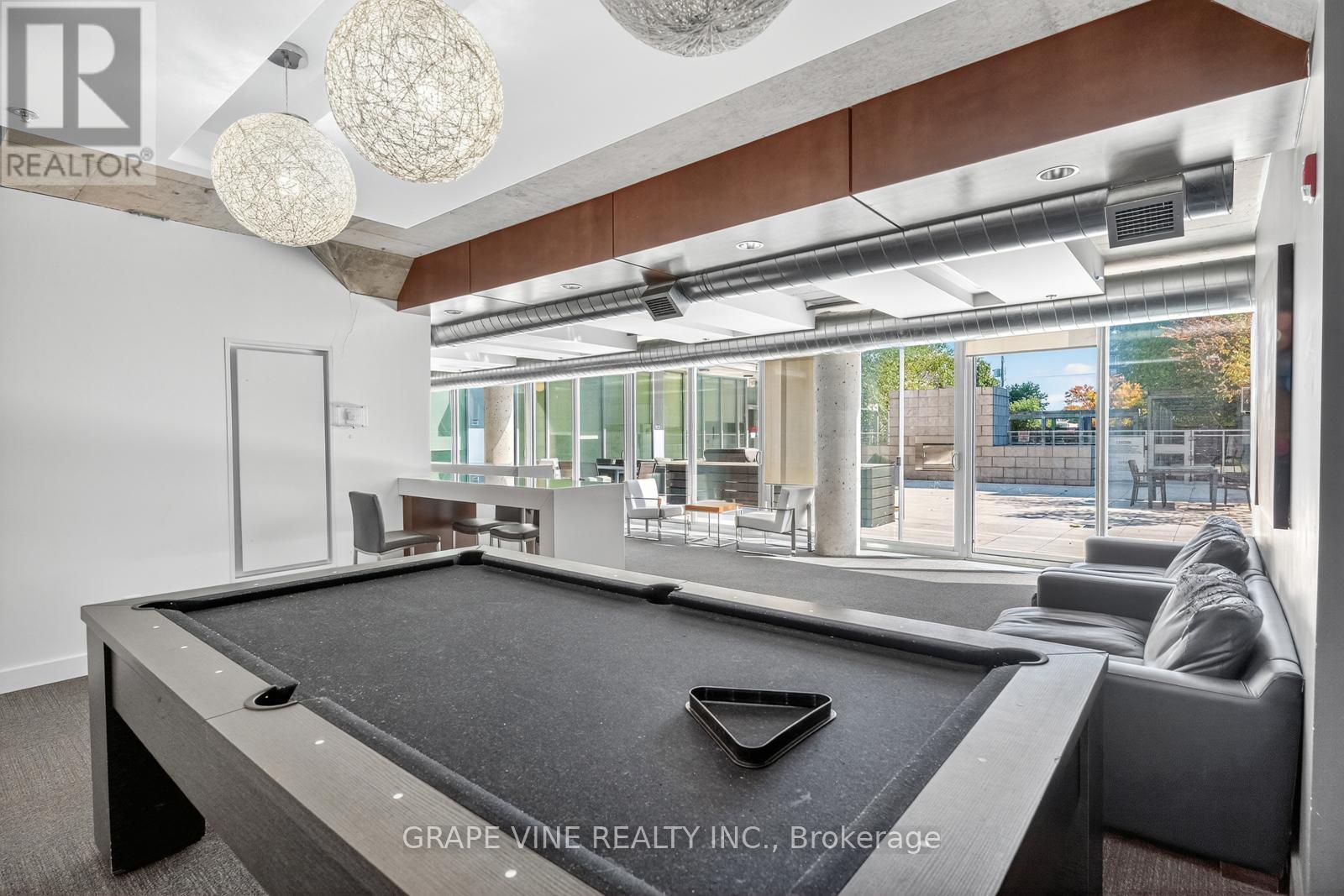 750 - 340 Mcleod Street, Ottawa, ON - Indoor Photo Showing Other Room