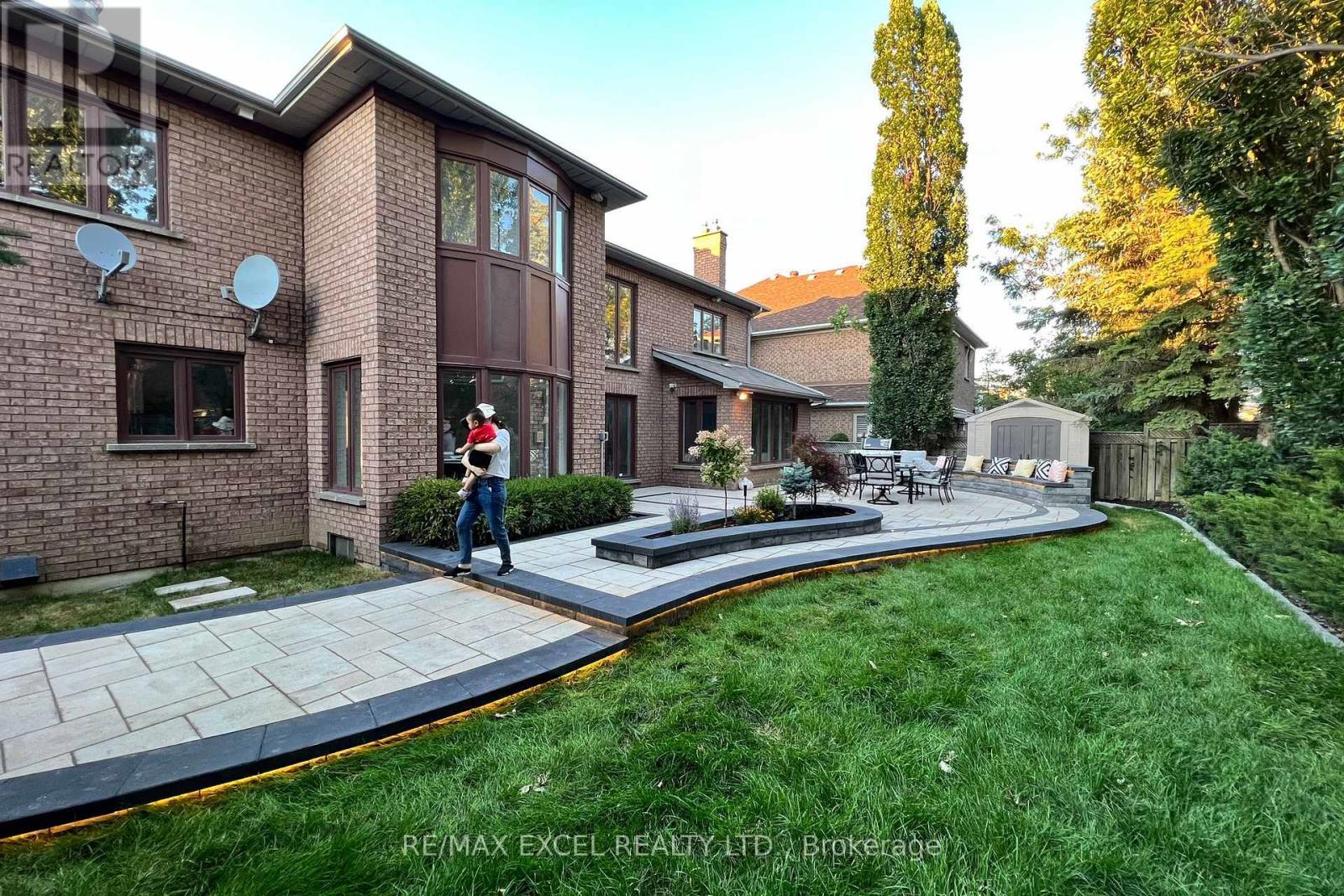 12 Moses Crescent, Markham, ON - Outdoor