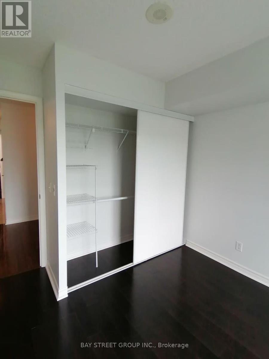 515 - 51 Lower Simcoe Street, Toronto, ON - Indoor Photo Showing Other Room