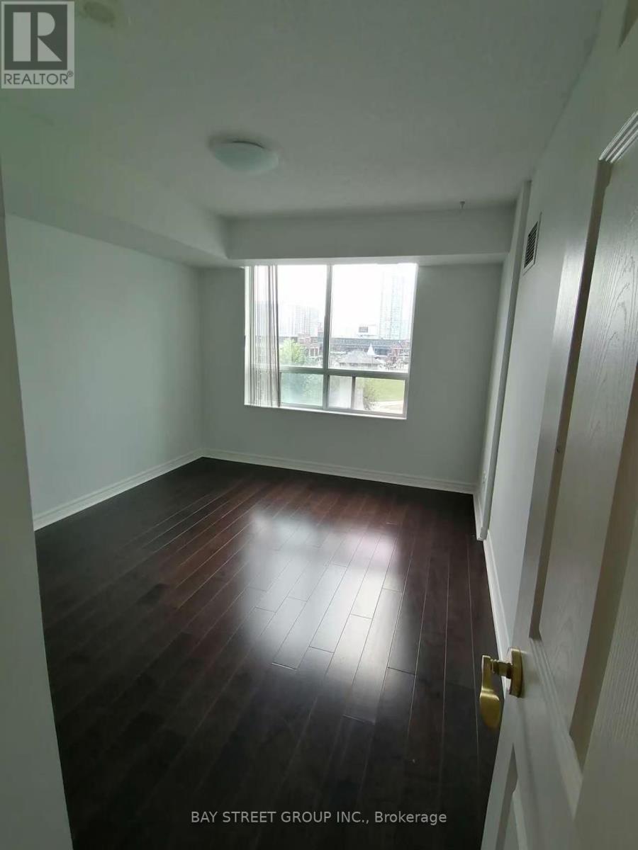 515 - 51 Lower Simcoe Street, Toronto, ON - Indoor Photo Showing Other Room