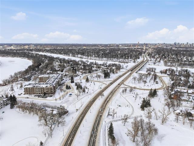 428-40 Dunkirk Dr, Winnipeg, MB