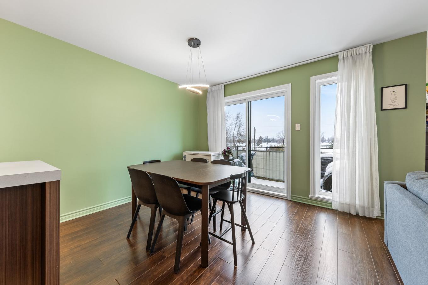 Dining room - 12-4178 Mtée St-Hubert, Longueuil (Saint-Hubert), QC - Indoor Photo Showing Dining Room