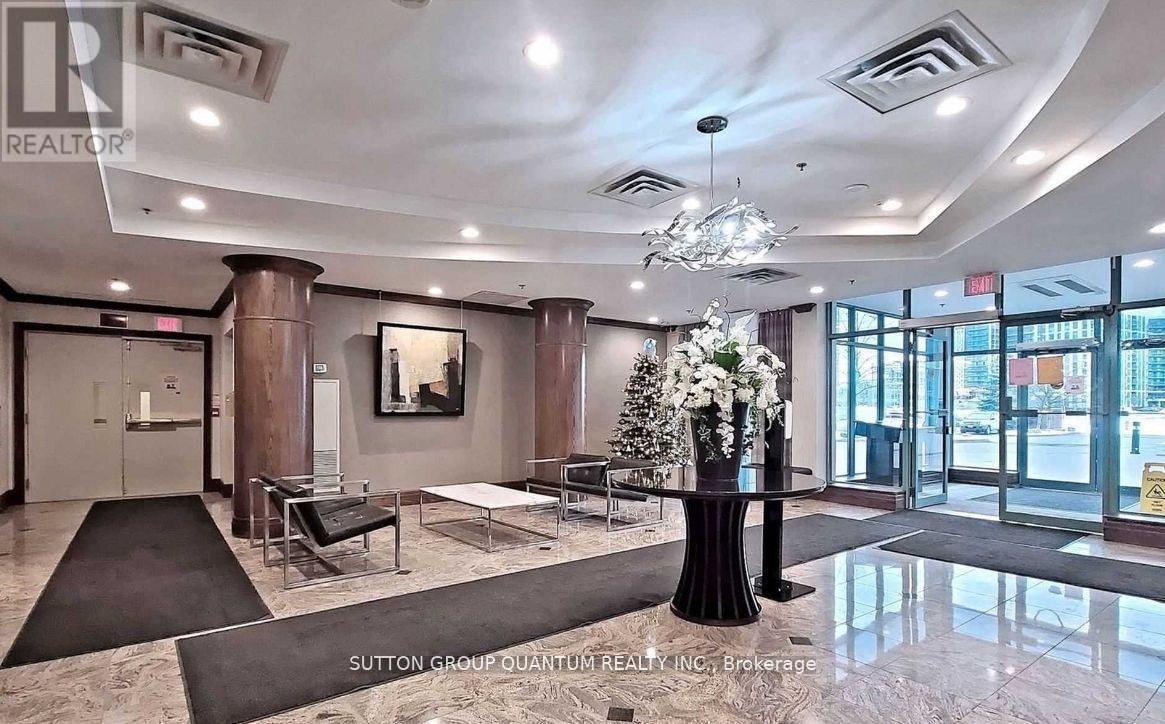 Ph5 - 11 Oneida Crescent E, Richmond Hill, ON - Indoor Photo Showing Other Room