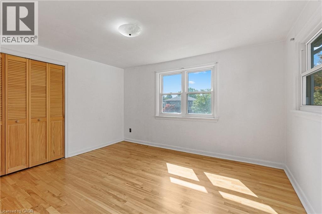 809 Smyth Road, Ottawa, ON - Indoor Photo Showing Other Room