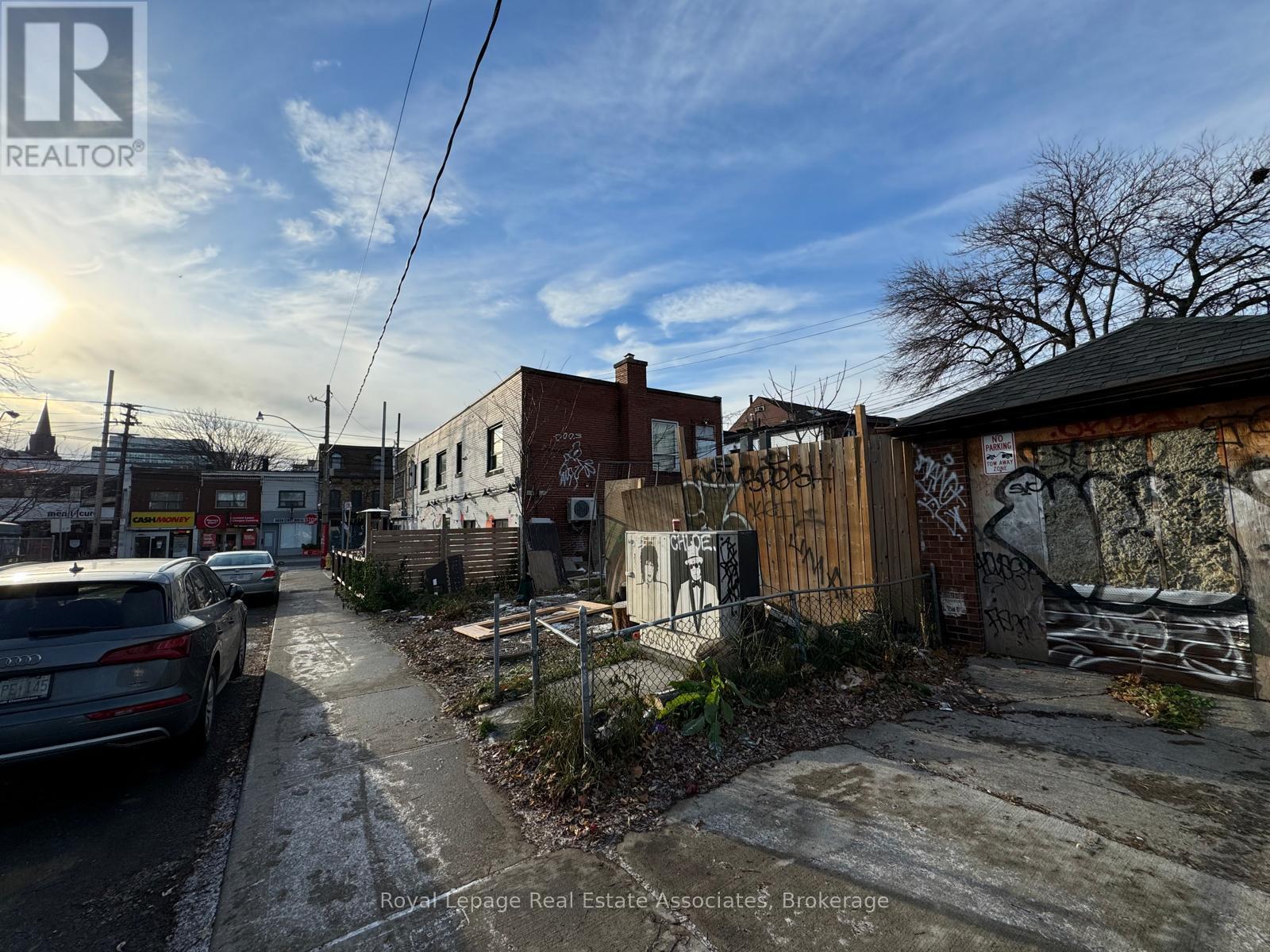 (Rear) - 6 Markham Street, Toronto, ON