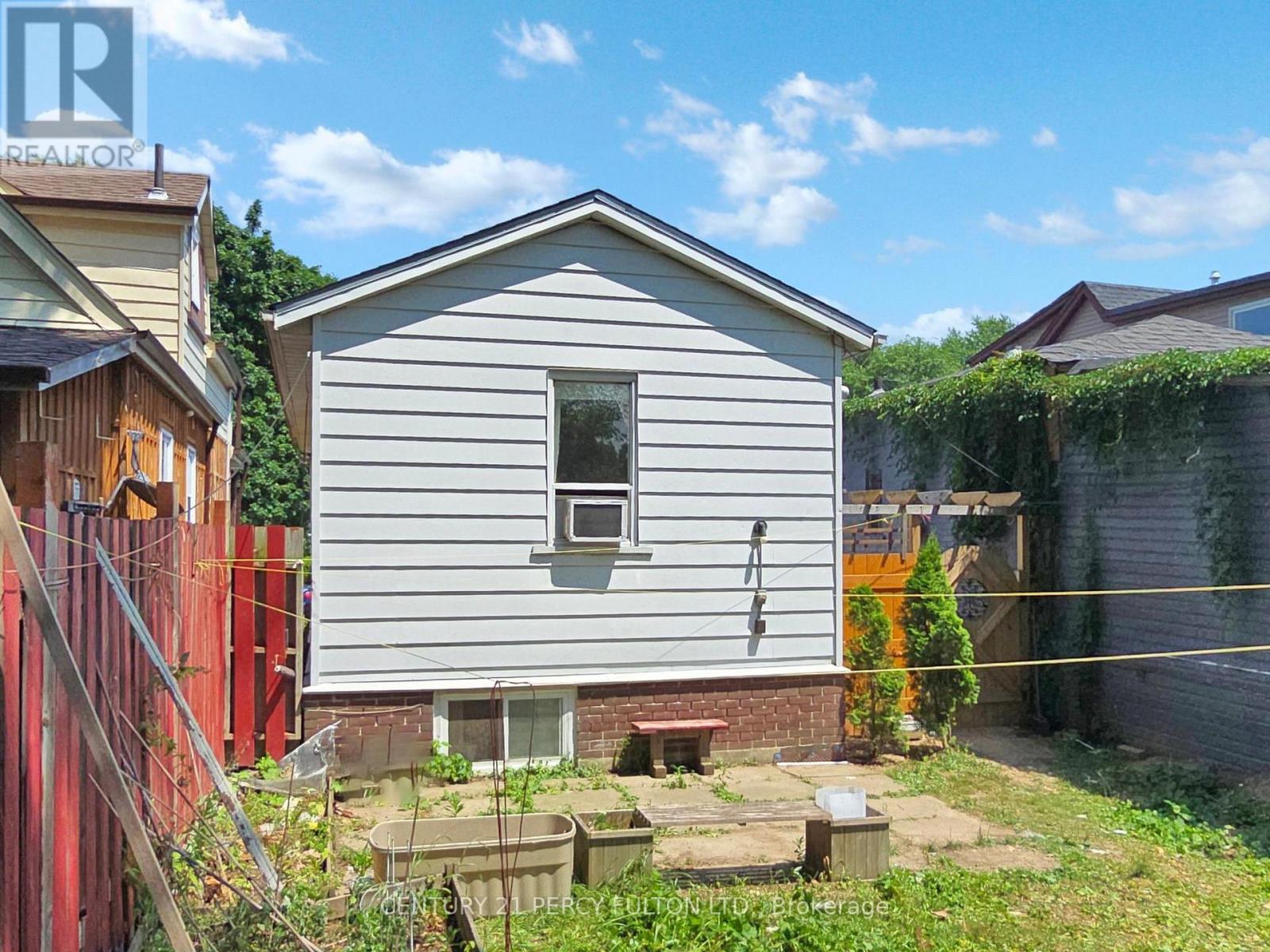 48 St Dunstan Drive, Toronto, ON - Outdoor With Exterior