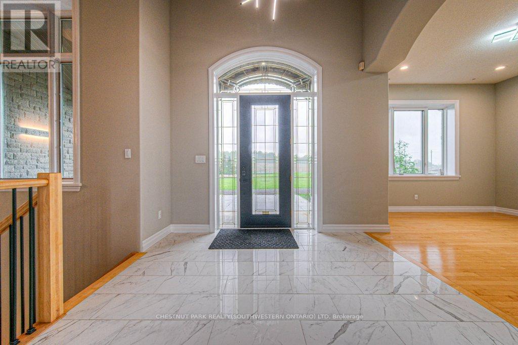 2930 Notre Dame Drive, Wilmot, ON - Indoor Photo Showing Other Room