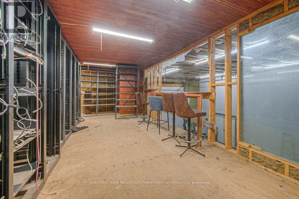 2930 Notre Dame Drive, Wilmot, ON - Indoor