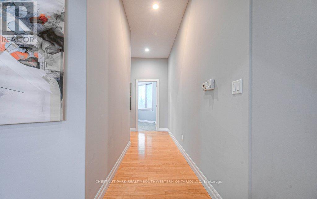 2930 Notre Dame Drive, Wilmot, ON - Indoor Photo Showing Other Room